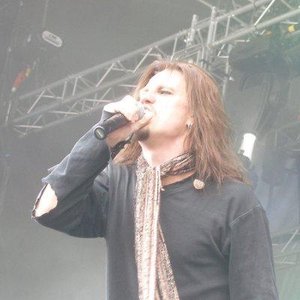 “Mika Tauriainen”的封面