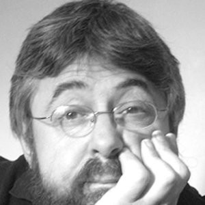 Simon Wills 的头像
