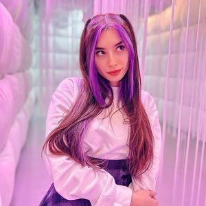 Lyna 的头像