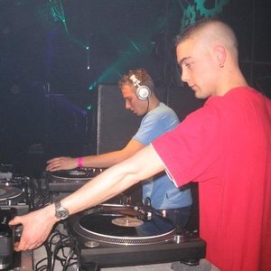 Avatar de Tha Playah vs. DJ Dazzler