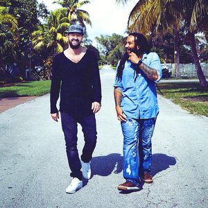 “Gentleman and Ky-Mani Marley”的封面