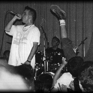 Resist Control 的头像