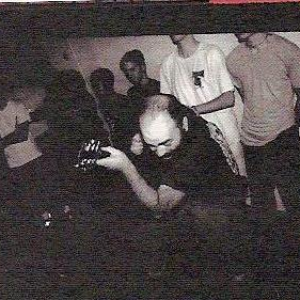 Bread and Circuits photo provided by Last.fm