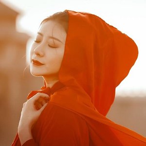 Awatar dla 曲肖冰