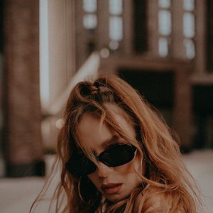 Mariana Seoane Photos (1 of 99) | Last.fm