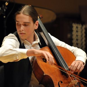 Nathaniel Smith 的头像