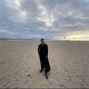 The Sea at Midnight 的头像