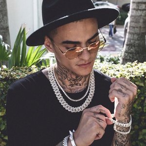 Byron Salas 的头像