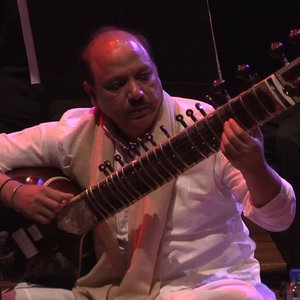 Nafees Ahmed Khan 的头像