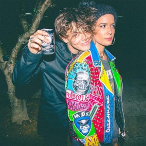 11 Minutes feat. Travis Barker YUNGBLUD Halsey Last.fm