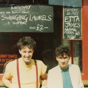 Imagem de 'The Swinging Laurels'