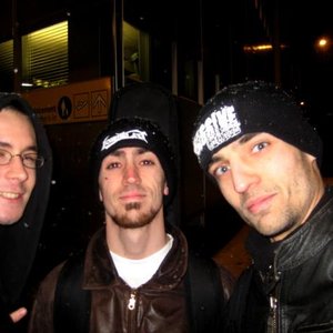 Born With Worms Inside 的头像