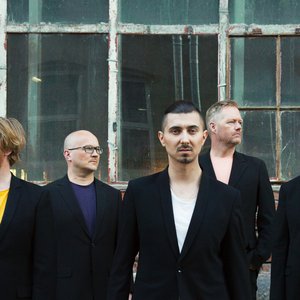 Adam Bałdych & Helge Lien Trio 的头像