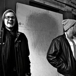 S I N & MC Busta 的头像