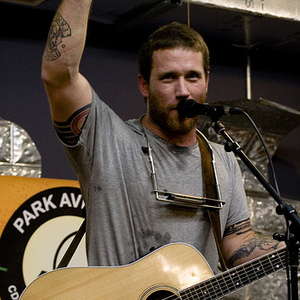 Chuck Ragan photo provided by Last.fm