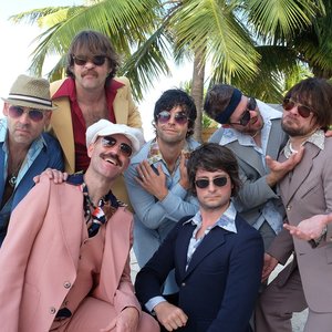 Yacht Rock Revue のアバター