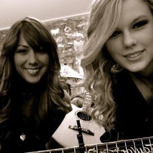 Avatar de Taylor Swift, Colbie Caillat