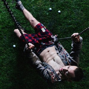 'Olly Alexander' için resim