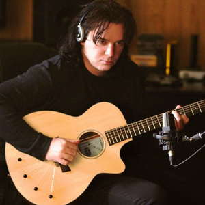 Billy Sherwood photo provided by Last.fm