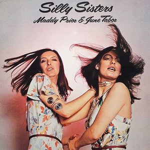 “Silly Sisters”的封面