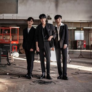 AboutU 的头像