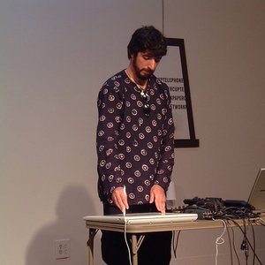 Amar Chaudhary 的头像