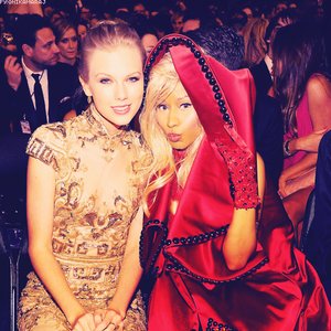 Nicki Minaj & Taylor Swift 的头像