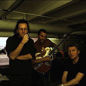 Chris Bailey & The General Dog 的头像