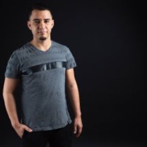 ALEX DOVO 的头像