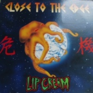 CLOSE TO THE EDGE cover