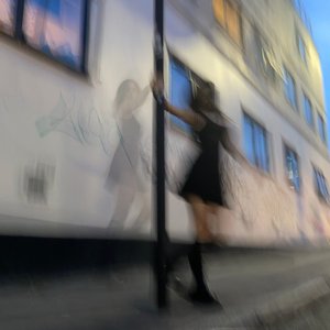 dancing on my own