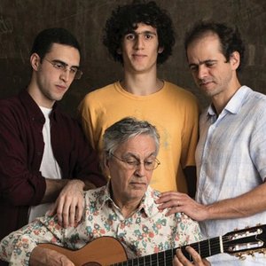 Caetano Veloso, Moreno Veloso, Zeca Veloso, Tom Veloso için avatar