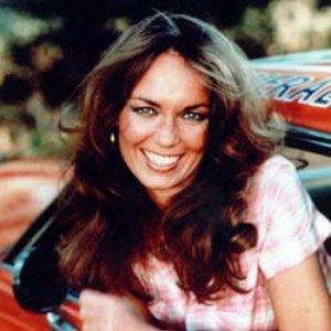 Catherine Bach 的头像
