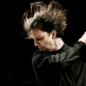 “Teodor Currentzis”的封面