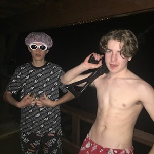 Lil Fruit Snacc 的头像