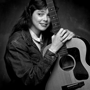 Nanci Griffith のアバター