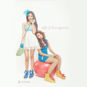 2 Angels photo provided by Last.fm