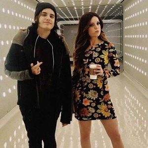 Audien & Echosmith 的头像