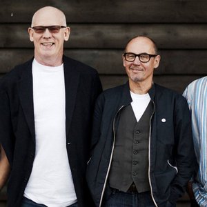 Avatar for Andy Fairweather-Low And The Lowriders
