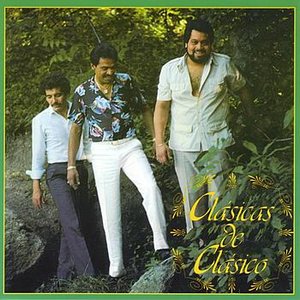 “Clásicas De Clásico”的封面
