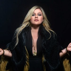 Kelly Clarkson 的头像