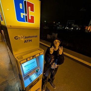 luvintro 的头像