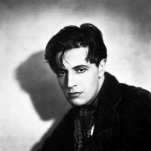 Ivor Novello 的头像