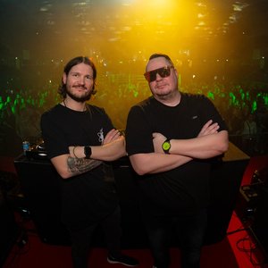 DJ Whirl & Mayer 的头像