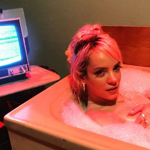 Lily Allen için avatar