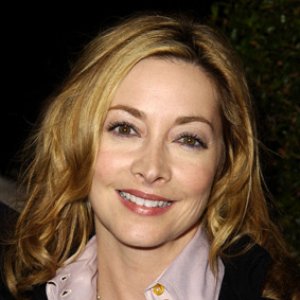 Sharon Lawrence 的头像