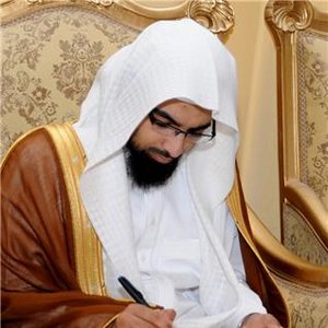 “Nasser Alqatami”的封面
