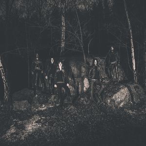 Portrait photo provided by Last.fm