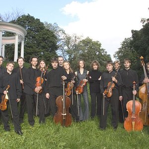 Pratum Integrum Orchestra 的头像