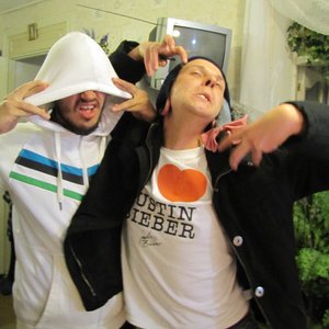 Drunk Optimpus & BOB The Builder! 的头像